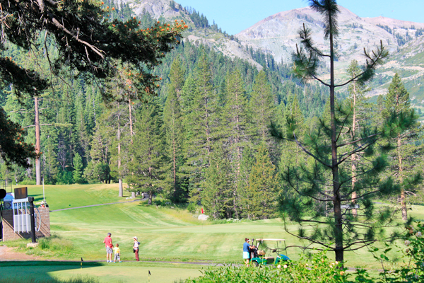 lake tahoe golf resorts